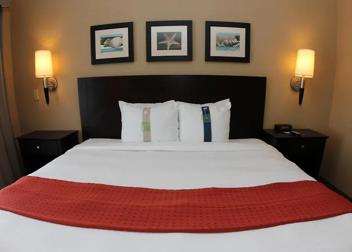 The Volare Near San Clemente Beach, Ascend Hotel Collection