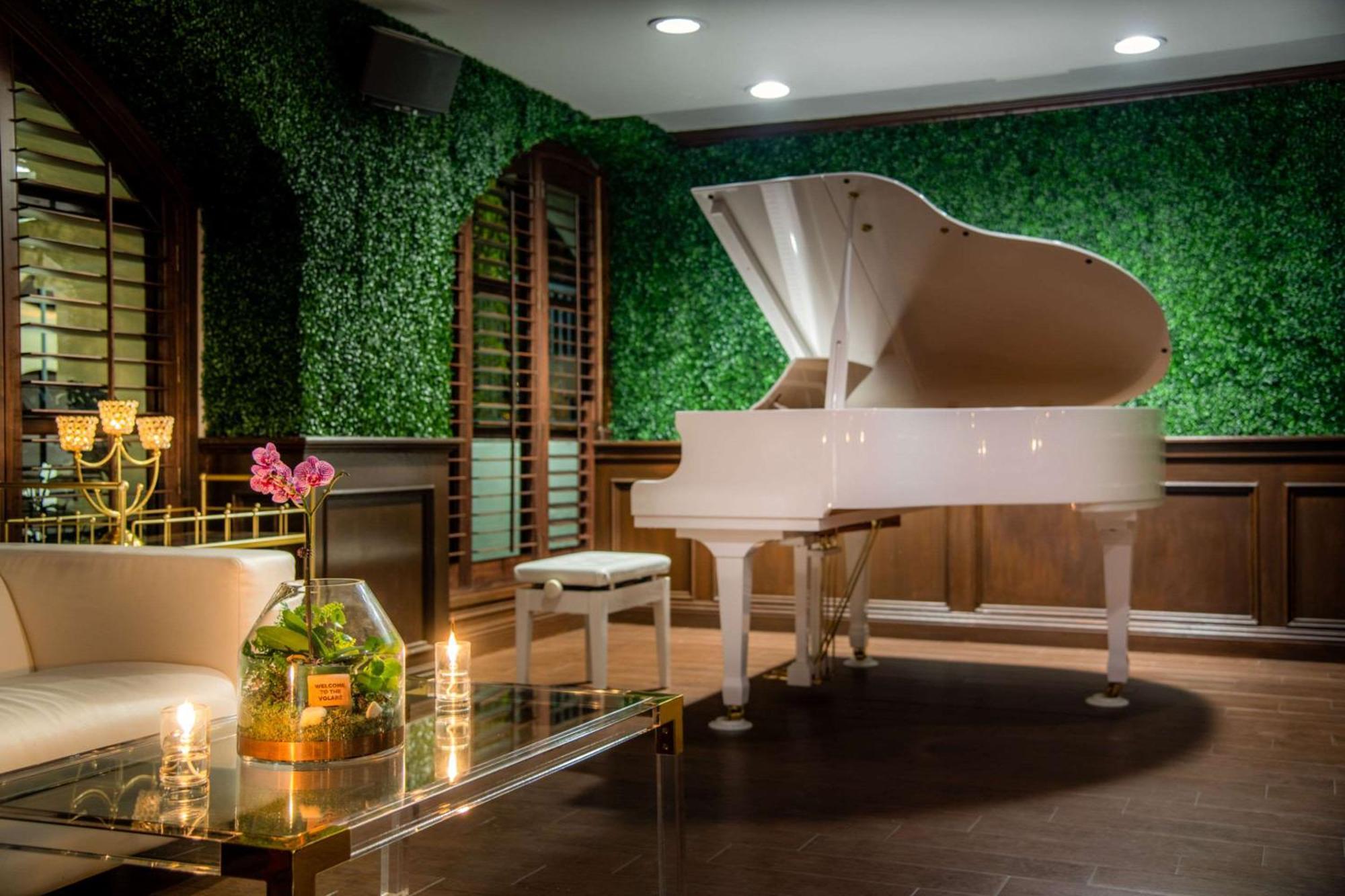 The Volare, Ascend Collection Hotel San Clemente