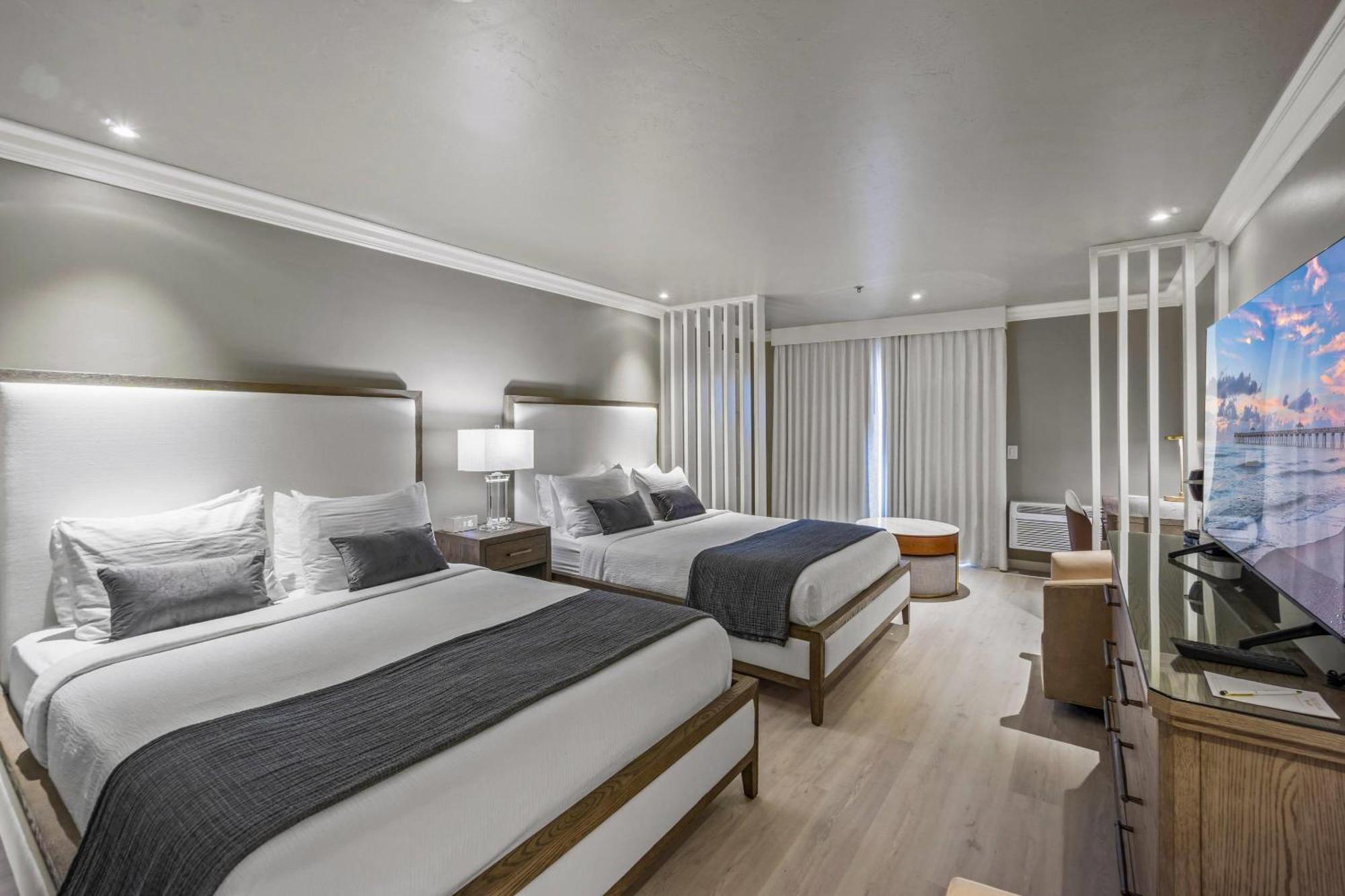 Hotel The Volare Near San Clemente Beach, Ascend Hotel Collection